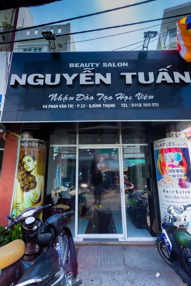 Salon Nguyễn Tuấn